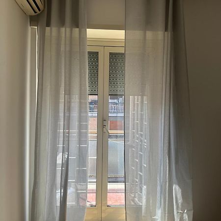 Lisa House Hostel Ρώμη Εξωτερικό φωτογραφία